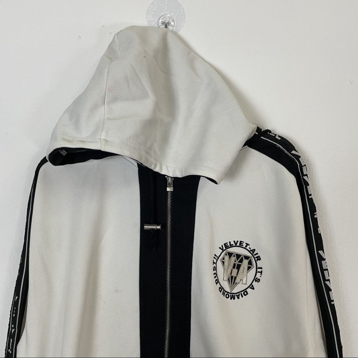 Velvet Vintage Velvet Air Big Logo Hoodies Jacket Size US XL / EU 56 / 4 - 12 Thumbnail