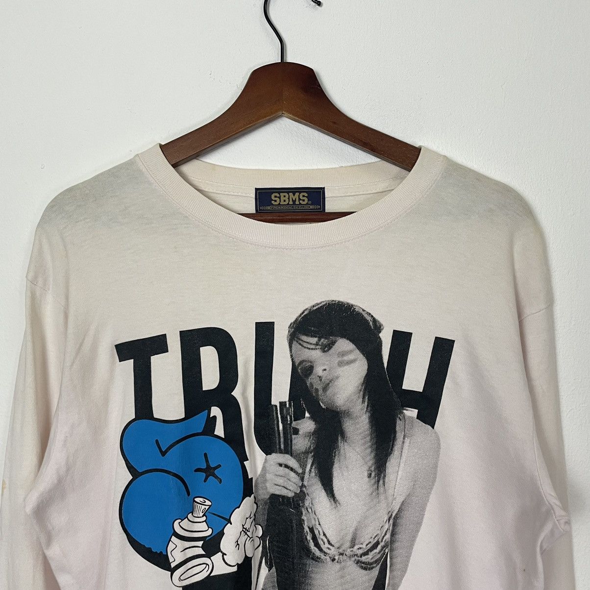 Japanese Brand Vintage SBMS Sexy Girl Long Sleeve T-Shirt Size US M / EU 48-50 / 2 - 4 Thumbnail