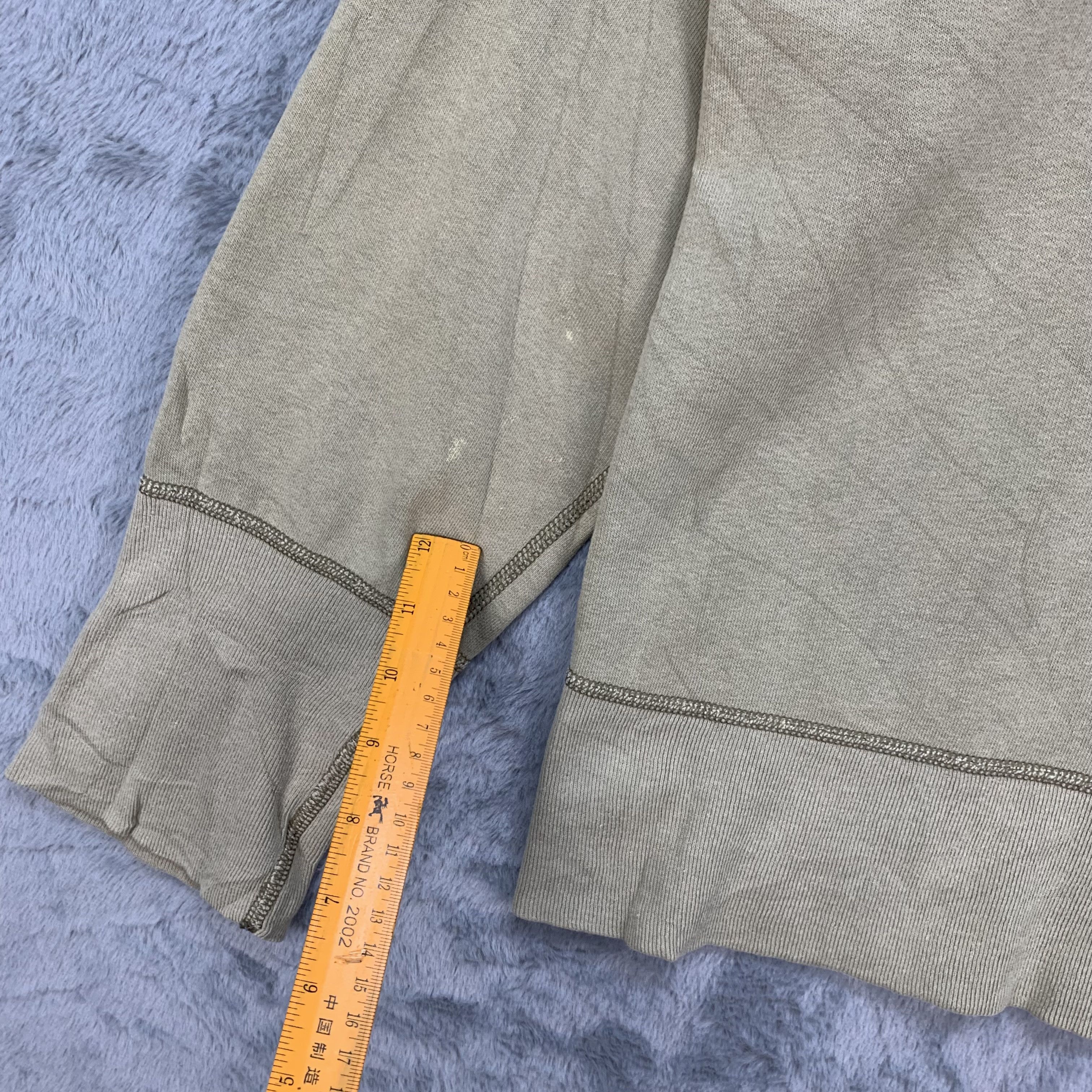 Calvin Klein Vintage Calvin Klein Big Logo Sweatshirts #4253-147 Size US M / EU 48-50 / 2 - 12 Thumbnail