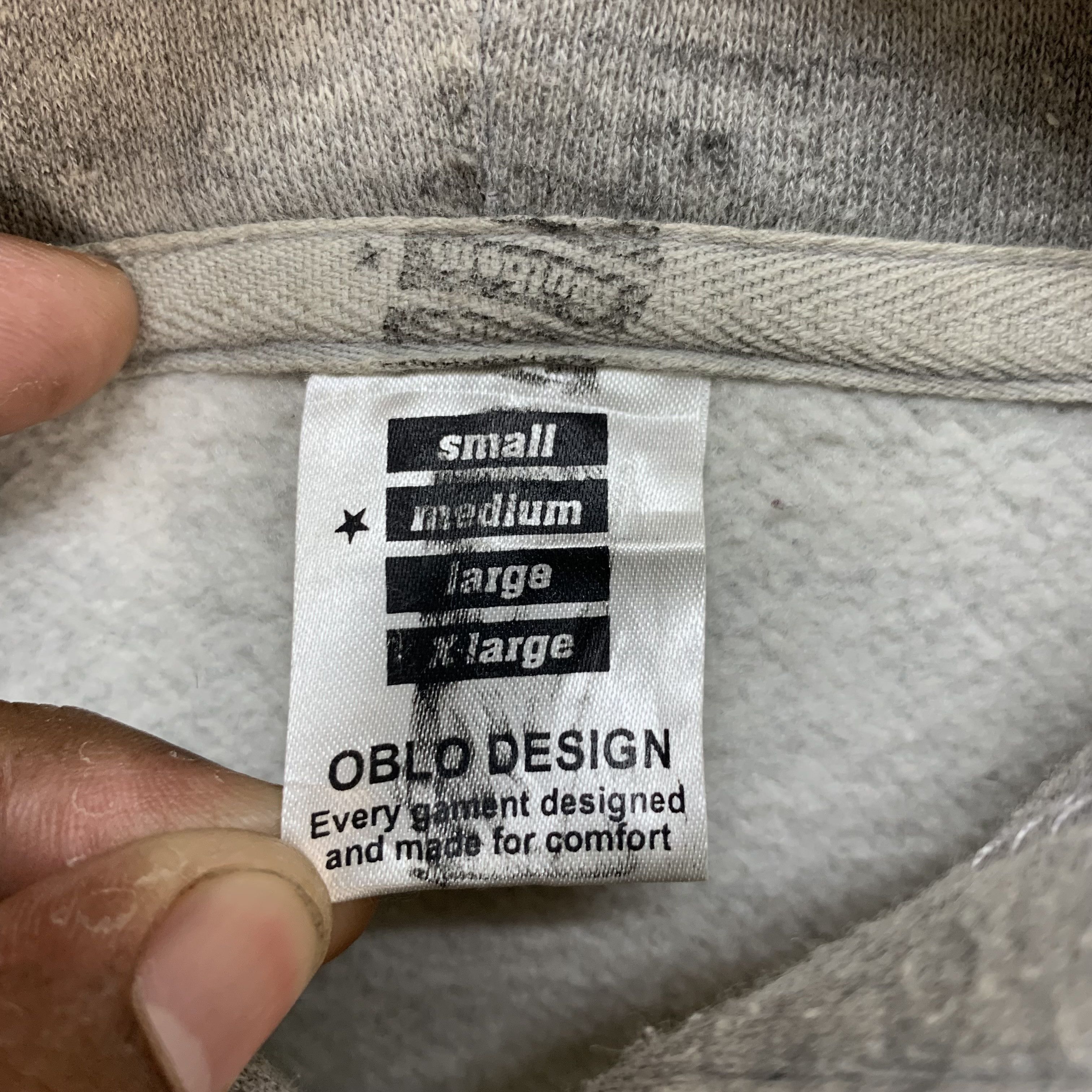 Japanese Brand Oblo Design He Ran As Fast As He Could!!! Hoodies #4240-147 Size US M / EU 48-50 / 2 - 11 Thumbnail