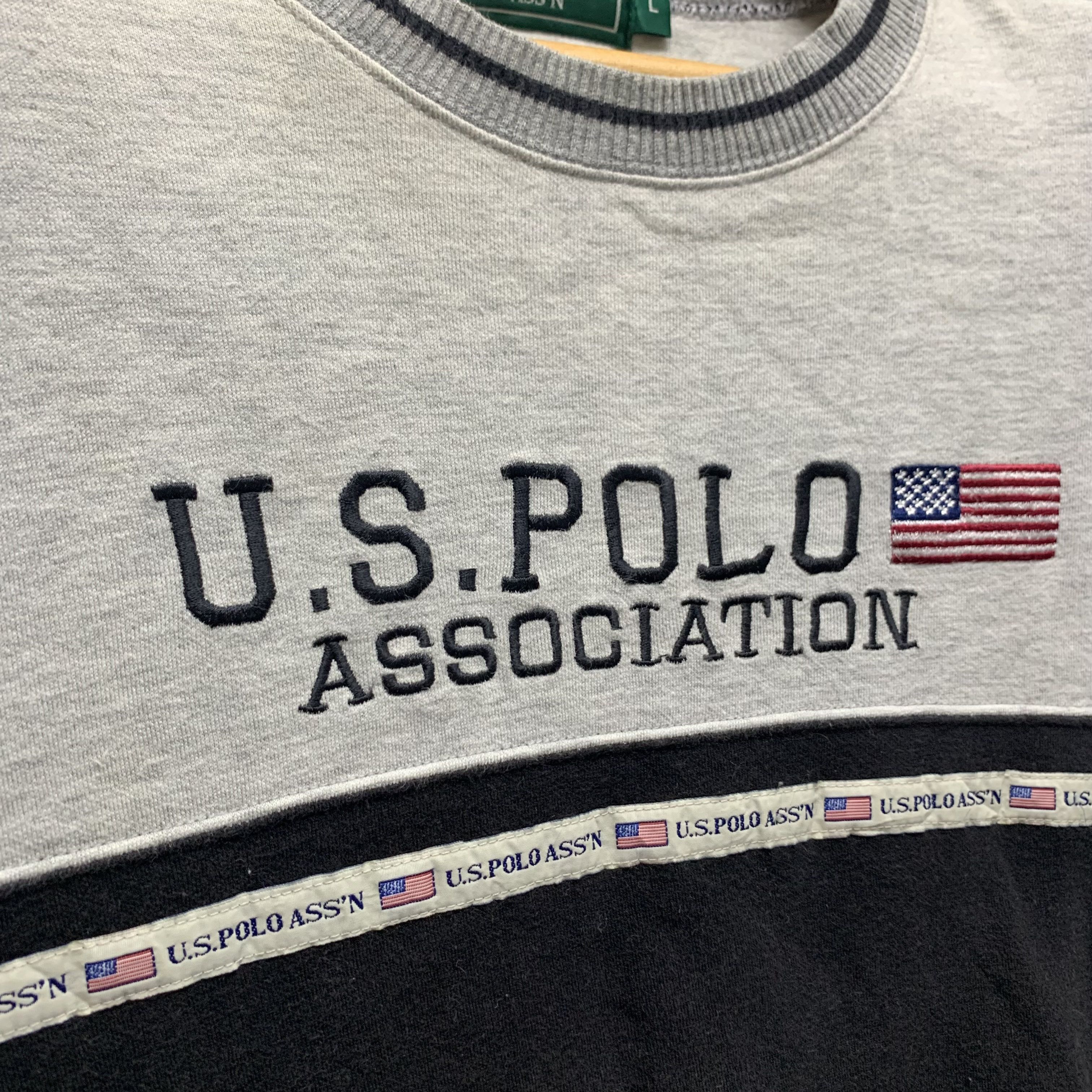 U.S. Polo Assn. U.S. Polo Assn. Big Logo Colorblock Sweatshirts #4342-150 Size US L / EU 52-54 / 3 - 3 Thumbnail