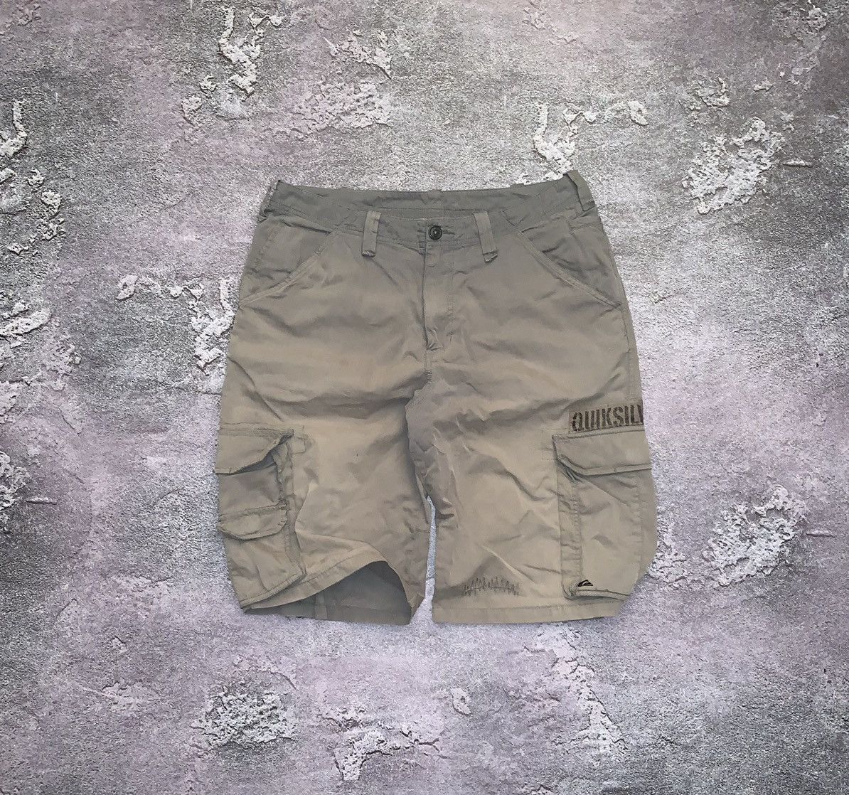 Quicksilver × Quiksilver Vintage quiksilver M faded khaki military cargo shorts 🩳 Size US 34 / EU 50 - 1 Thumbnail