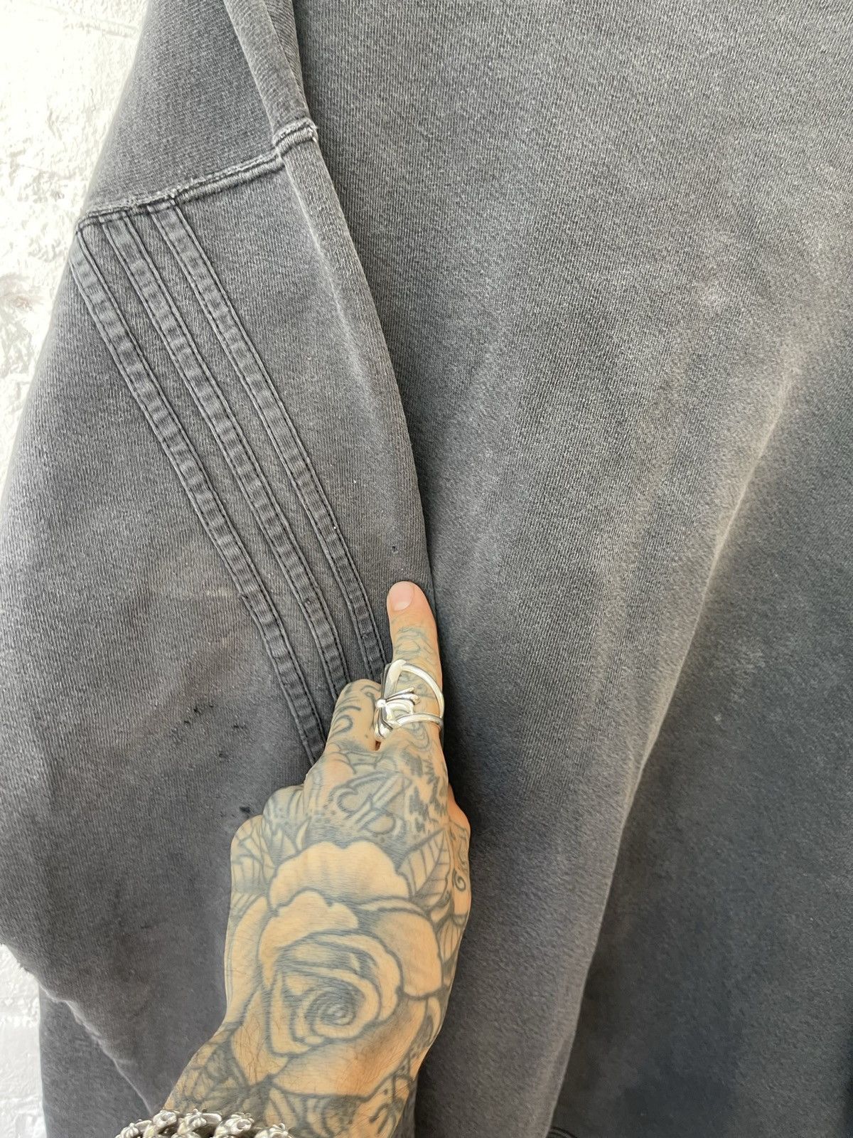Adidas × Vintage Vintage THRASHED Faded Black Wash XL Adidas Sweater Size US XL / EU 56 / 4 - 8 Thumbnail