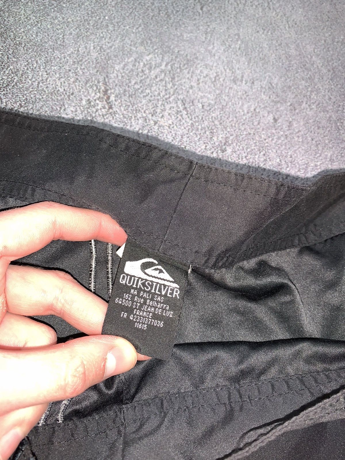 Quicksilver × Quiksilver Quiksilver 36 surfing style shorts 🩳 beach golf tennis y2k Size US 36 / EU 52 - 7 Thumbnail
