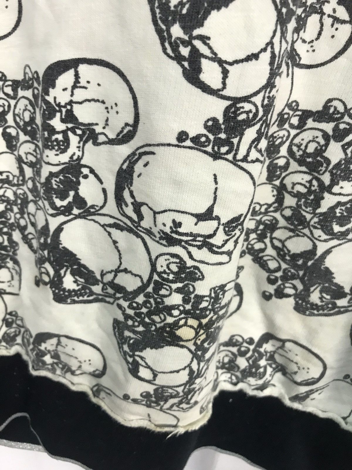 Japanese Brand × Other × Vintage Skull fullprint distressed zipper hoodie Size US L / EU 52-54 / 3 - 6 Thumbnail