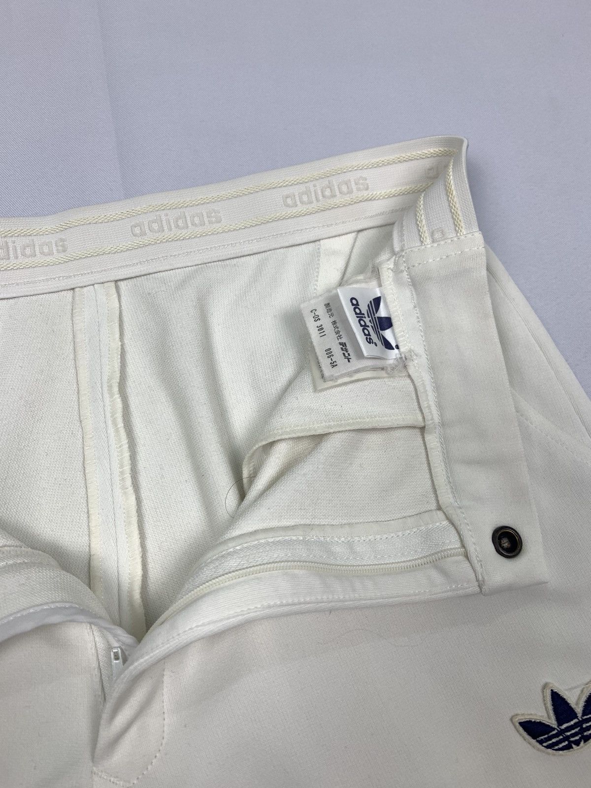 Adidas × Japanese Brand × Vintage Vintage 70s ADIDAS x DESCENTE Classic Surf Mini Short Pant Size US 28 / EU 44 - 17 Thumbnail