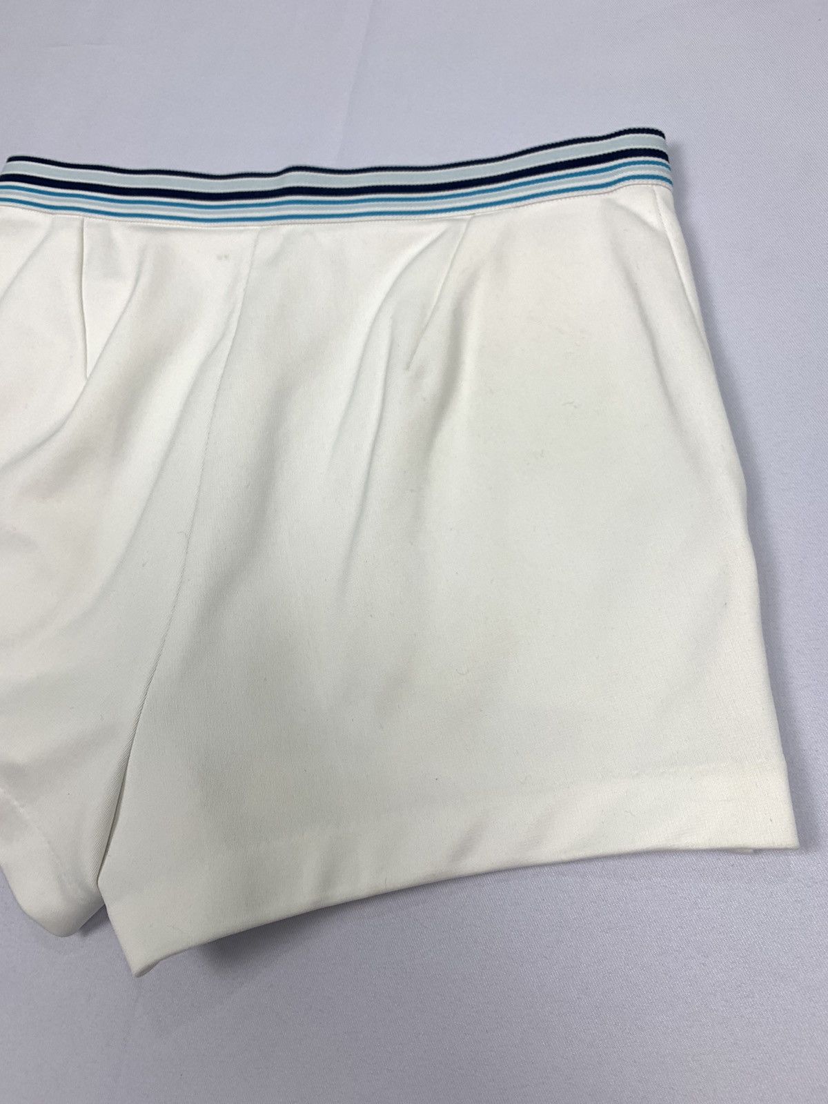 Adidas × Japanese Brand × Vintage Vintage 70s ADIDAS x DESCENTE Classic Surf Mini Short Pant Size US 28 / EU 44 - 13 Thumbnail