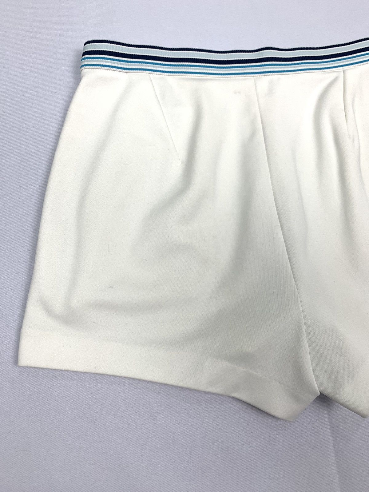Adidas × Japanese Brand × Vintage Vintage 70s ADIDAS x DESCENTE Classic Surf Mini Short Pant Size US 28 / EU 44 - 12 Thumbnail