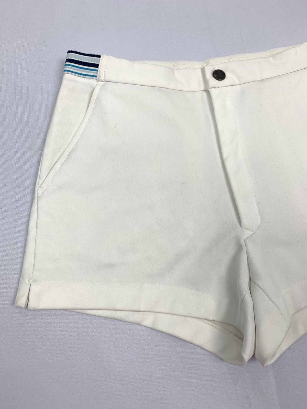 Adidas × Japanese Brand × Vintage Vintage 70s ADIDAS x DESCENTE Classic Surf Mini Short Pant Size US 28 / EU 44 - 4 Thumbnail