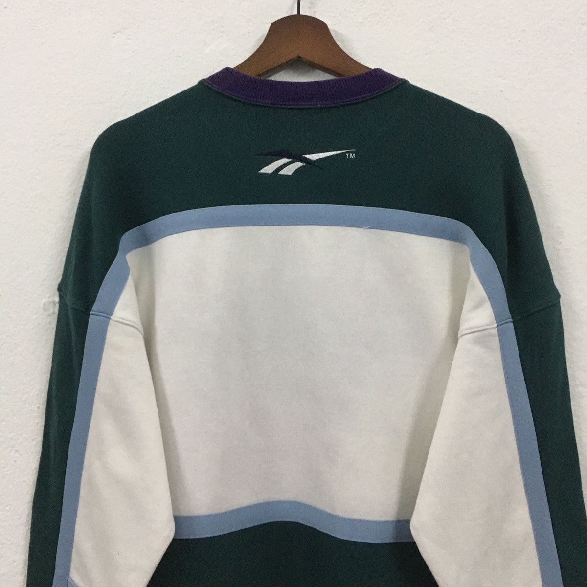 Reebok × Vintage Rare Vintage Reebok Big Logo Embroidery Sweatshirt Size US M / EU 48-50 / 2 - 9 Thumbnail