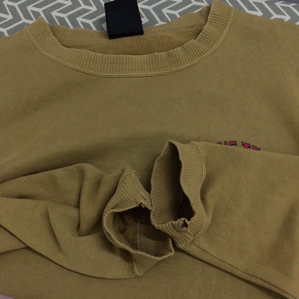 Hang Ten × Vintage Rare Vintage Hang Ten Sweatshirt Size US M / EU 48-50 / 2 - 9 Thumbnail