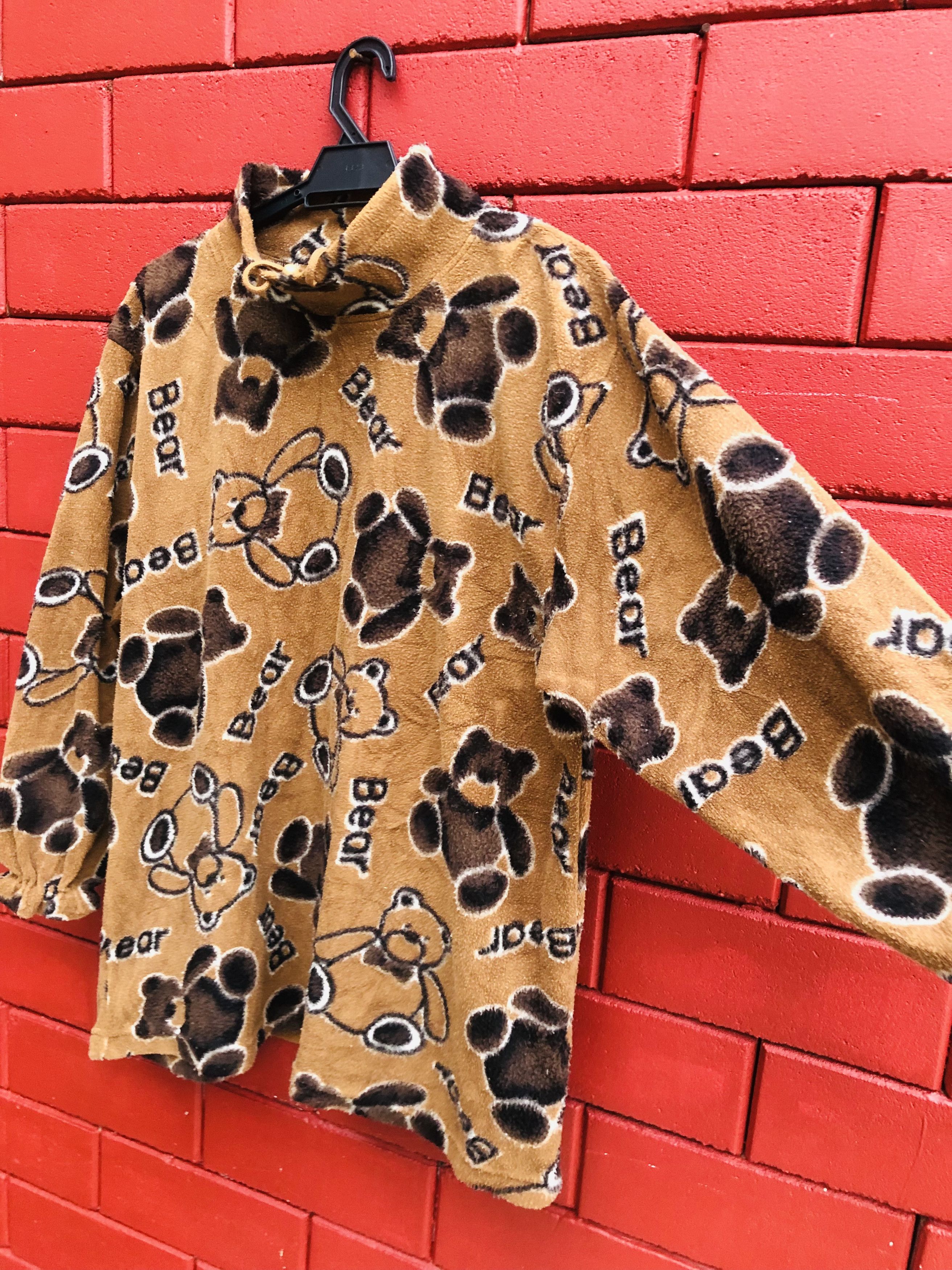 Japanese Brand Vintage Grace Malor Bear Fashion Style Long Sleeve Size US M / EU 48-50 / 2 - 3 Thumbnail