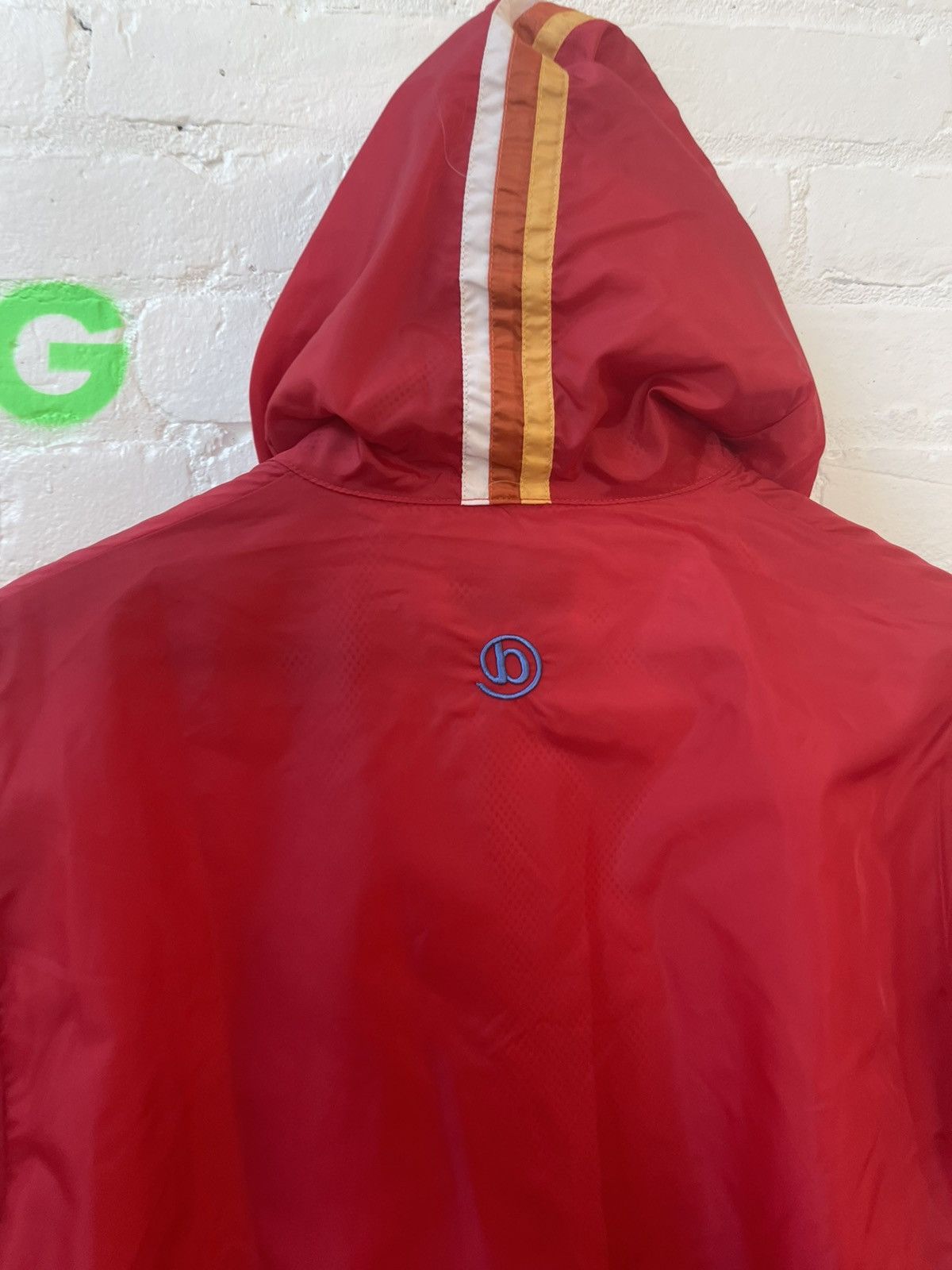 Vintage 90s BITCH SKATEBOARD BRAND New NYLON Red Jacket Windbreaker Size US M / EU 48-50 / 2 - 11 Thumbnail