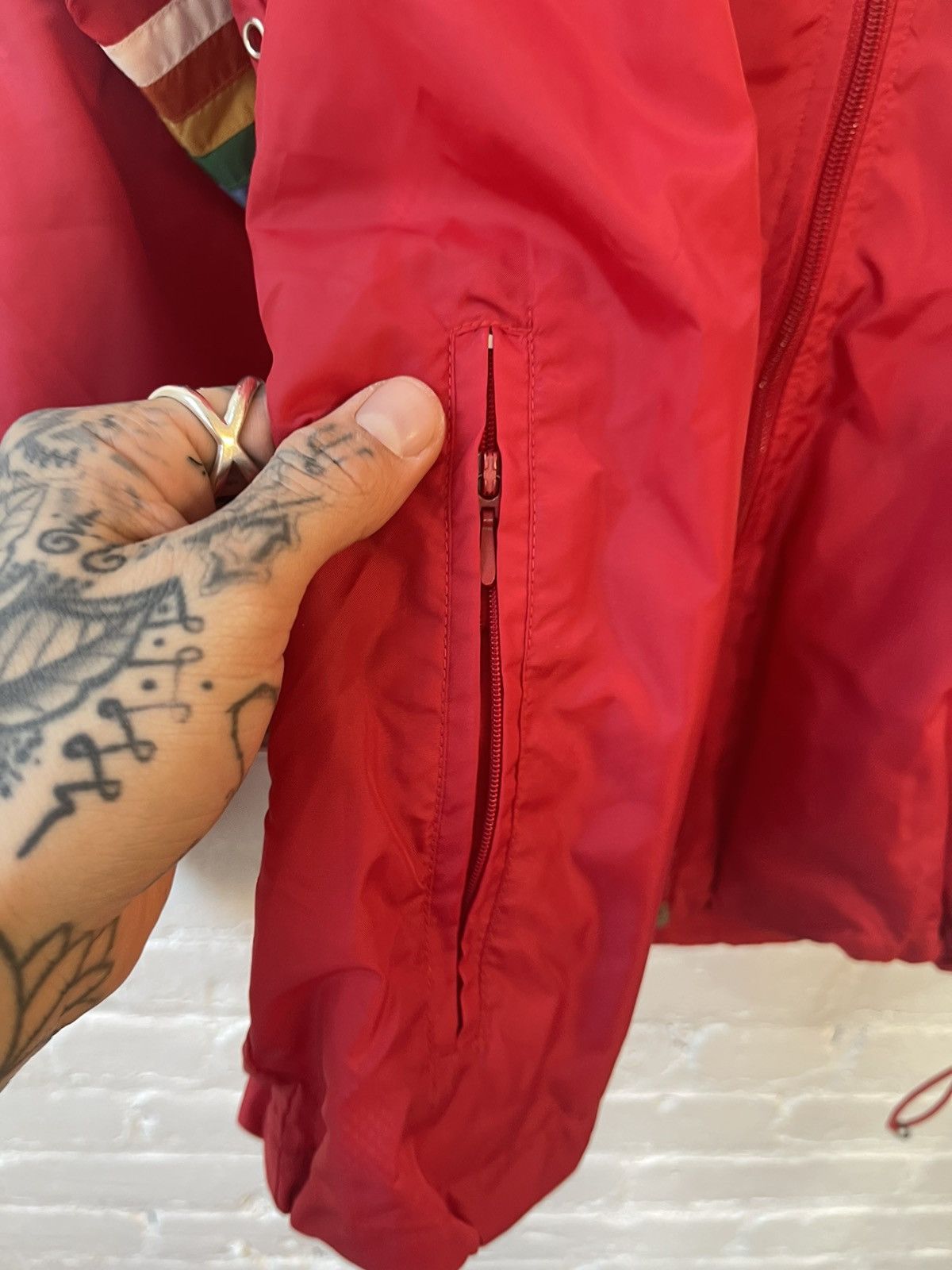 Vintage 90s BITCH SKATEBOARD BRAND New NYLON Red Jacket Windbreaker Size US M / EU 48-50 / 2 - 9 Thumbnail