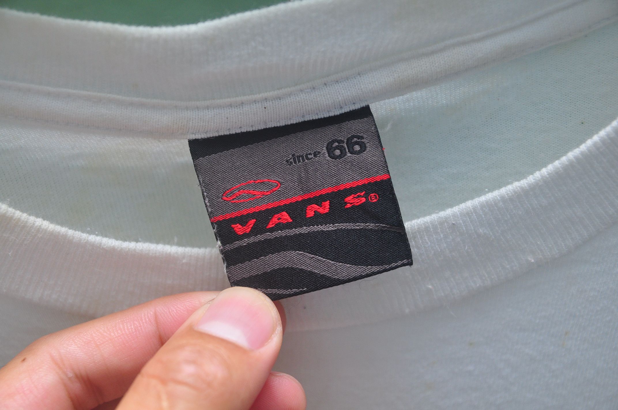 Japanese Brand × Vintage Vintage Vans Skateboard skateroots California White Shirt Size US L / EU 52-54 / 3 - 5 Thumbnail