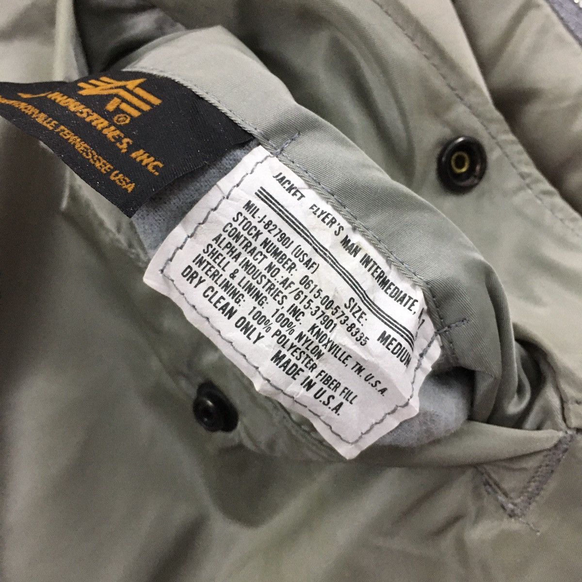 Alpha Industries × Vintage Vintage Alpha Industries Flight Bomber Jacket Size US M / EU 48-50 / 2 - 5 Thumbnail