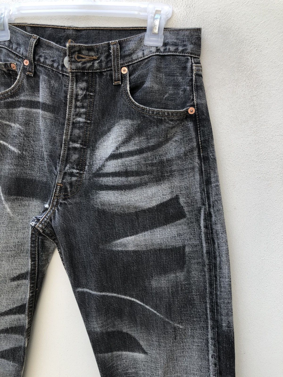 Levi's Vintage Y2K 2003 Levi’s 501 Jeans Distressed Laser Denim Size US 30 / EU 46 - 12 Thumbnail