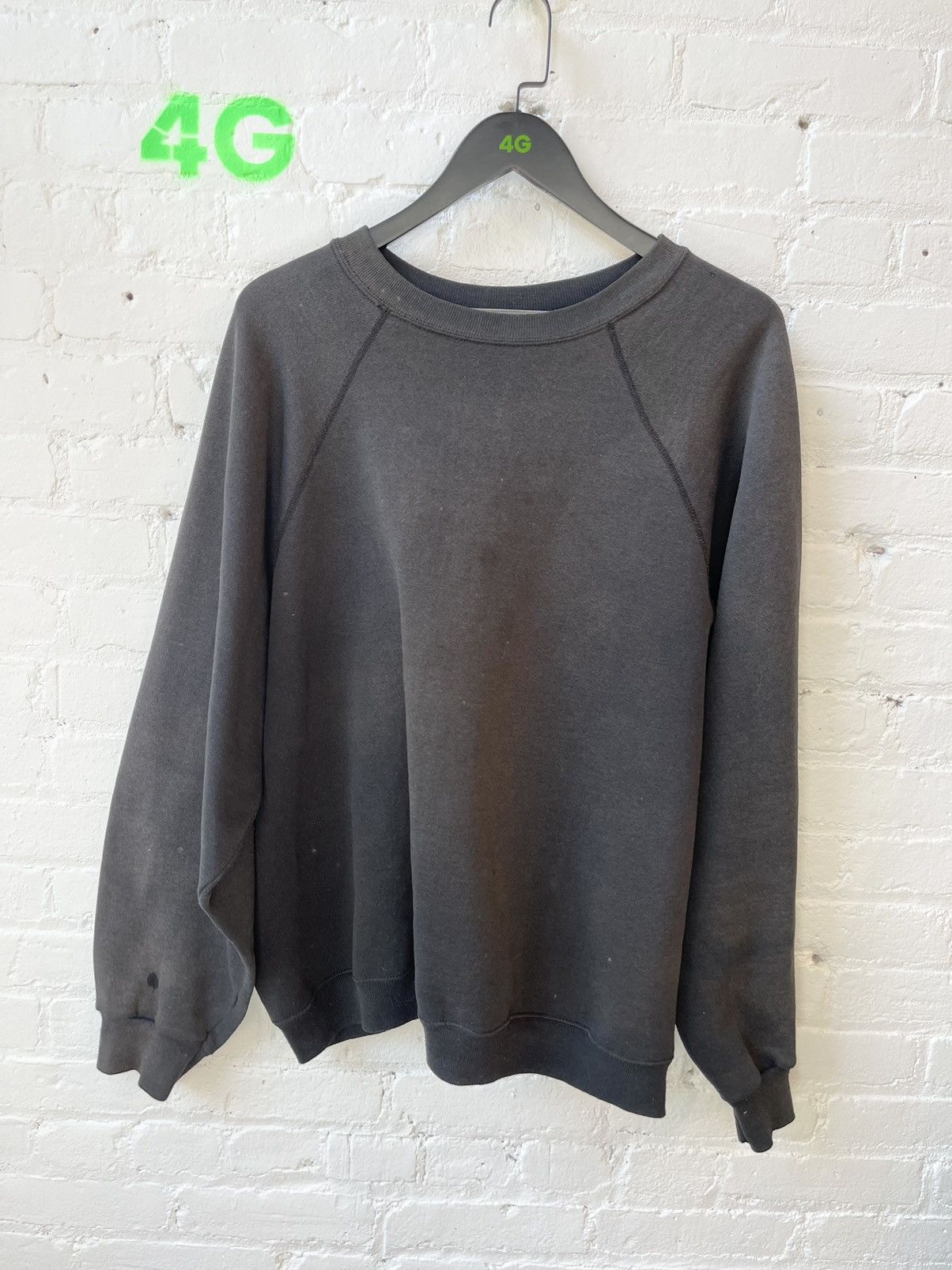 Vintage Vintage Black Blank SUN FADE THRASHED SWEATER COZY XXL Size US XXL / EU 58 / 5 - 2 Thumbnail