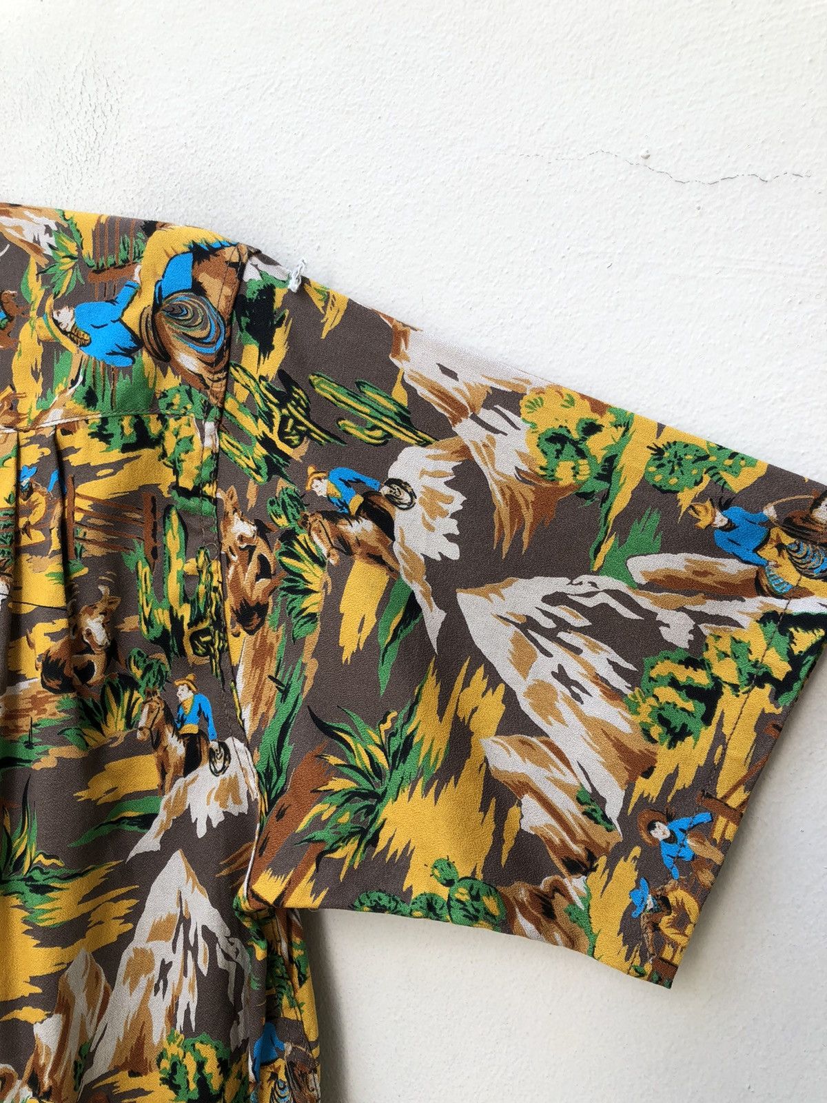 The Real McCoy's Real McCoy Japan Western Cowboy Open Collar Hawaiian Shirt Size US M / EU 48-50 / 2 - 21 Thumbnail