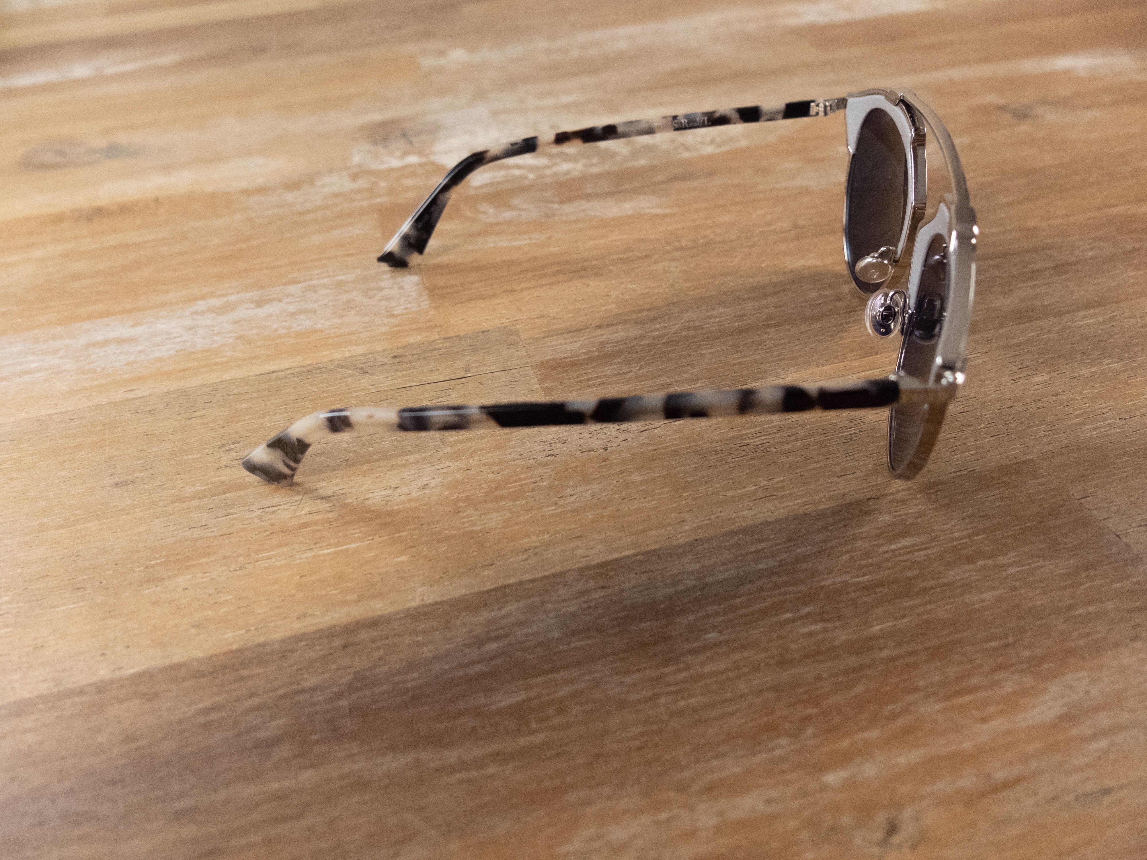 Dior DIOR DiorSoReal / L gray leather metal frame sunglasses Size ONE SIZE - 4 Thumbnail