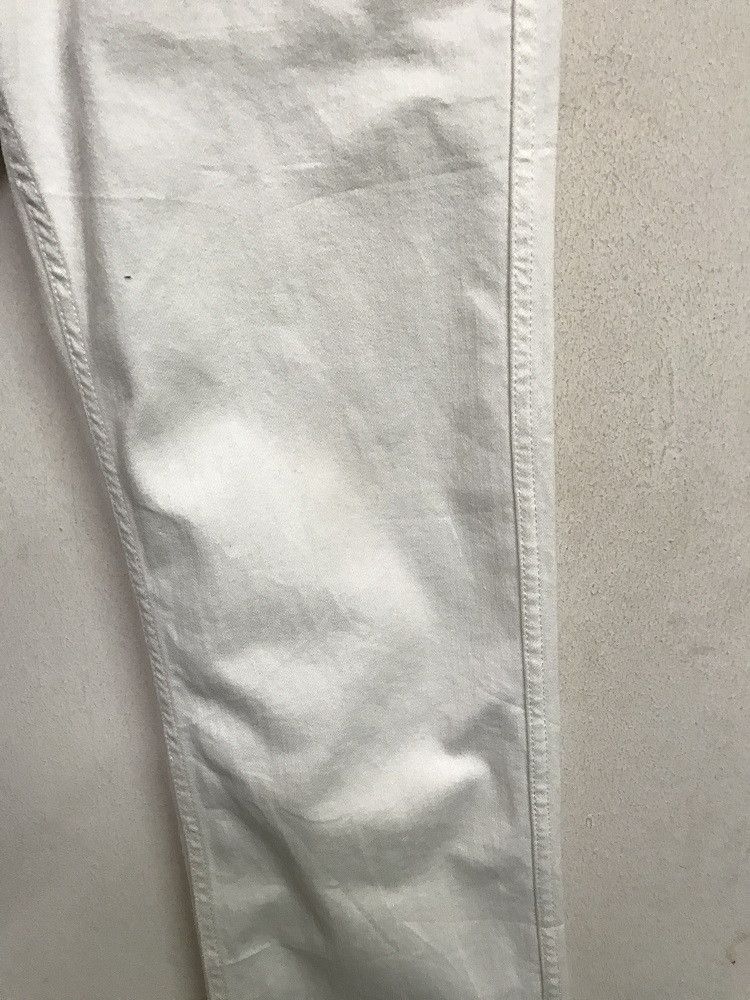 Burberry BURBERRY LONDON Made In Japan Milky White Denim Jeans Size US 30 / EU 46 - 7 Thumbnail