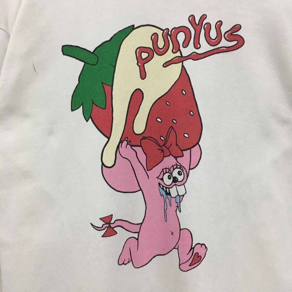 Japanese Brand × Vintage Vintage Japanese Brand Punyus Mouse Strawberry Sweatshirt Size US M / EU 48-50 / 2 - 5 Thumbnail
