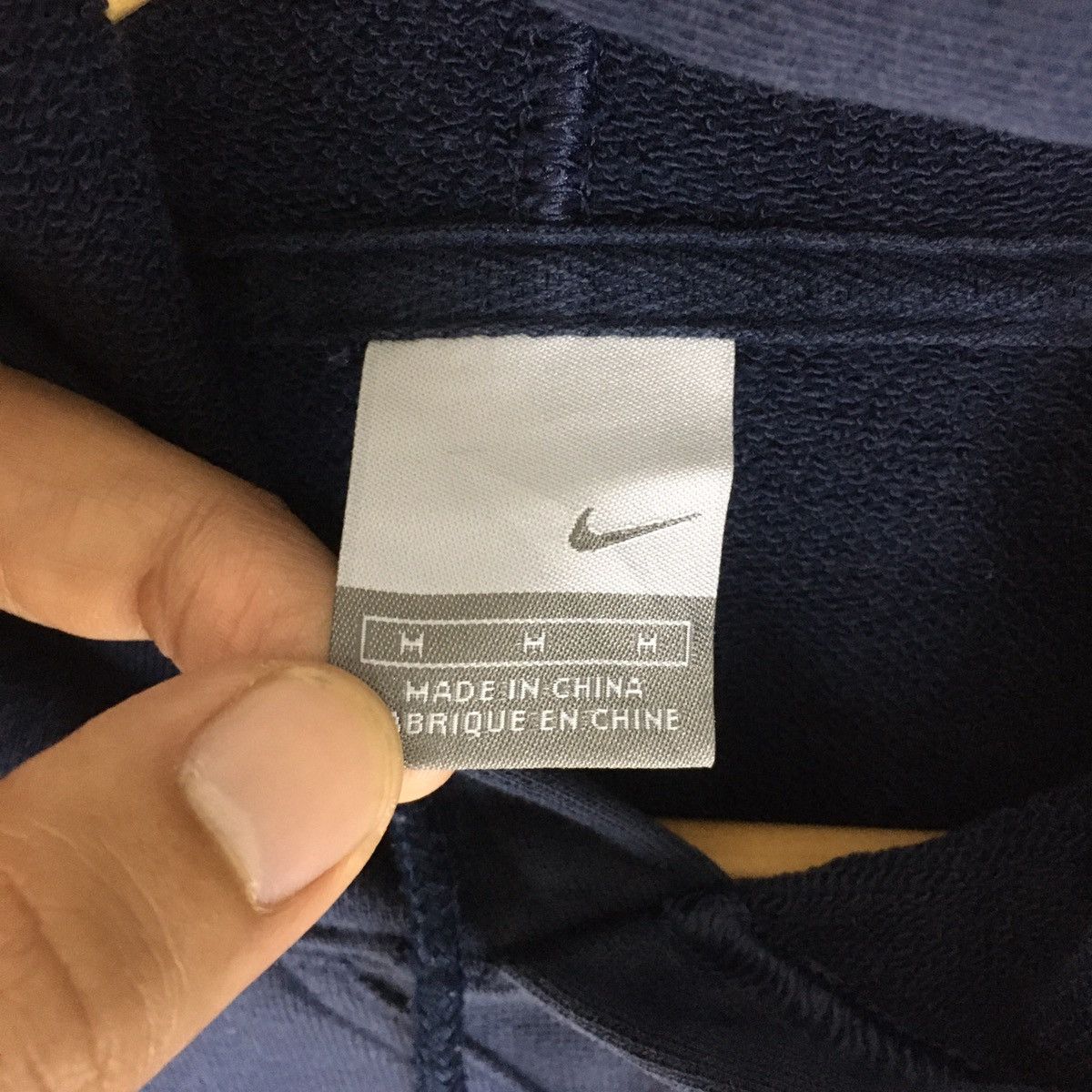 Nike Rare design Nike swoosh mini basketball club hoodie Size US M / EU 48-50 / 2 - 5 Thumbnail