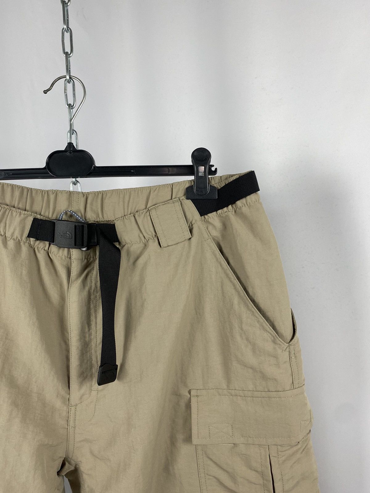 The North Face The North Face shorts beige size XL Size US 36 / EU 52 - 2 Thumbnail