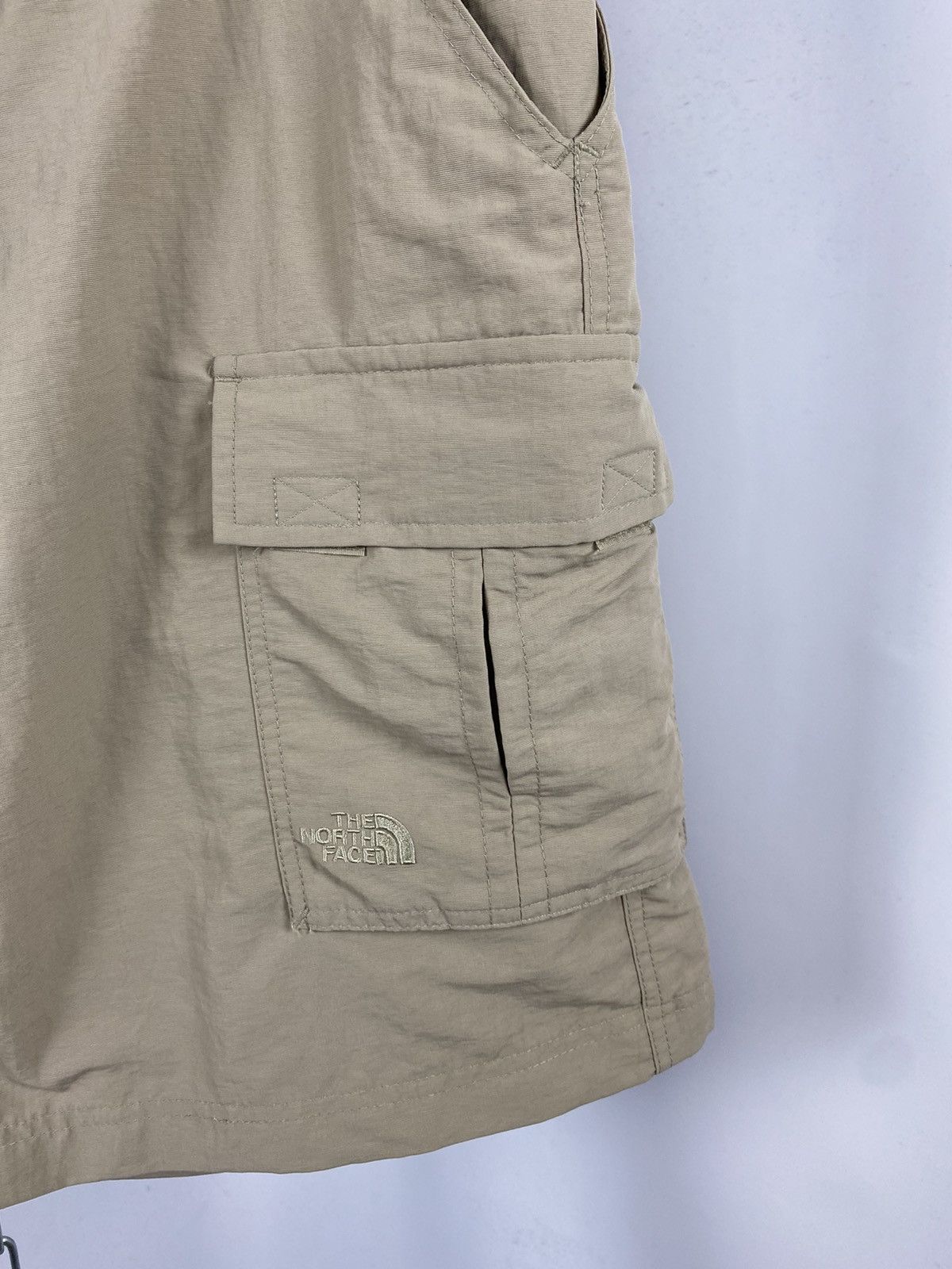 The North Face The North Face shorts beige size XL Size US 36 / EU 52 - 3 Thumbnail