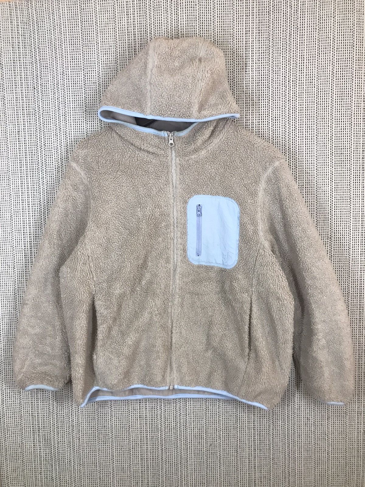 JW Anderson × Uniqlo ‼️J.W ANDERSON X UNIQLO FLEECE JACKET SINGLE POCKET‼️ Size US L / EU 52-54 / 3 - 1 Thumbnail