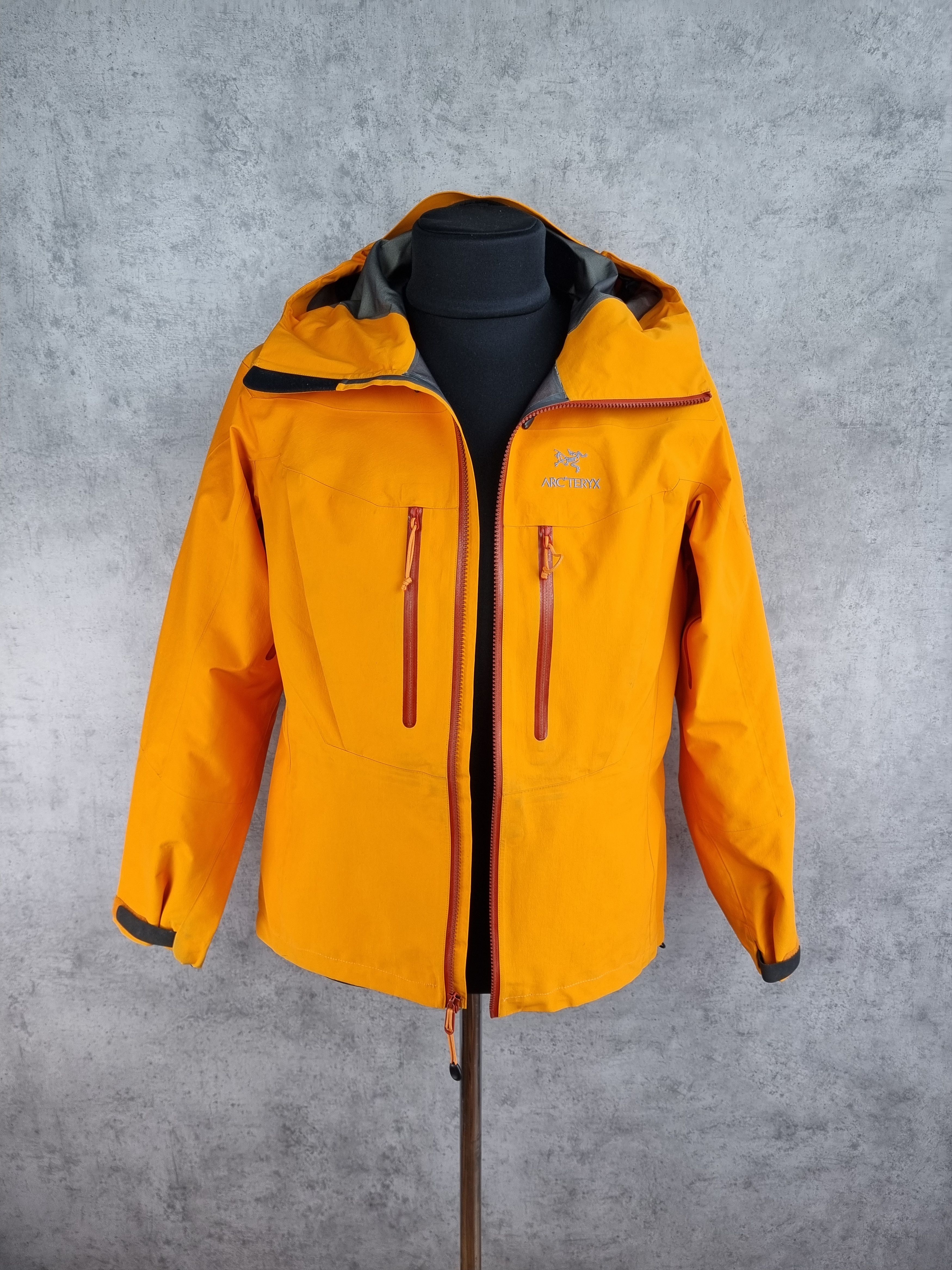 Arc'teryx × Goretex Rare Arcteryx Goretex XCR Atom Alpha Jacket Size US S / EU 44-46 / 1 - 7 Thumbnail