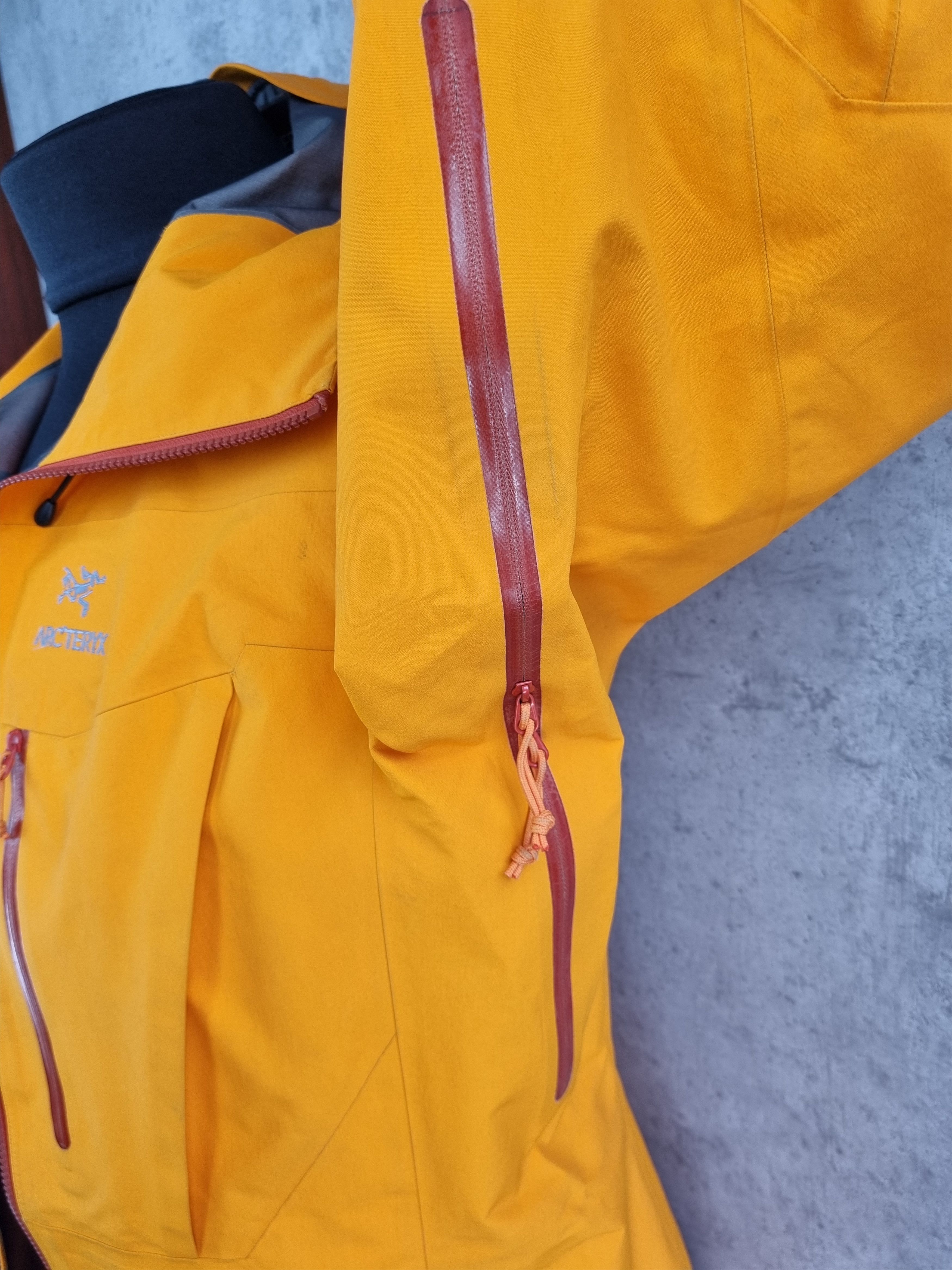 Arc'teryx × Goretex Rare Arcteryx Goretex XCR Atom Alpha Jacket Size US S / EU 44-46 / 1 - 11 Thumbnail