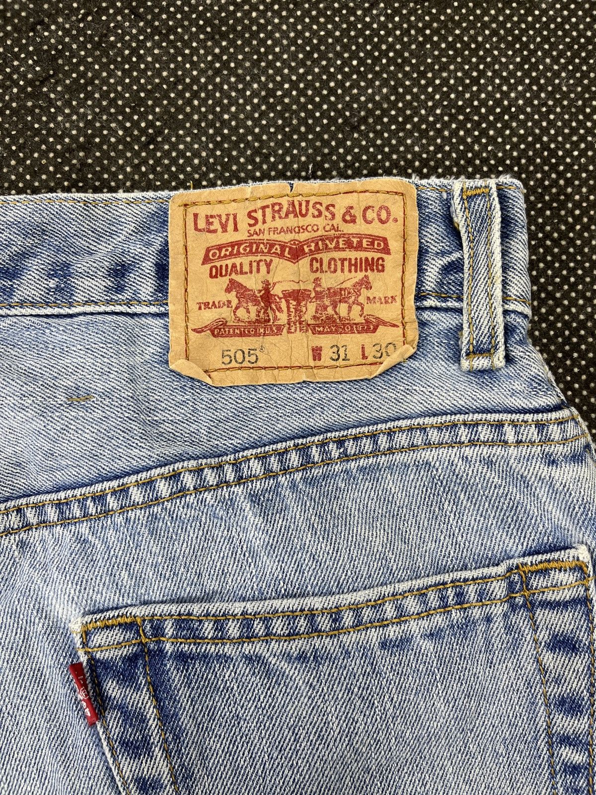 Levi's Vintage Levis 505 Light Wash Jeans 32 x 30 - J730 Size US 32 / EU 48 - 9 Thumbnail
