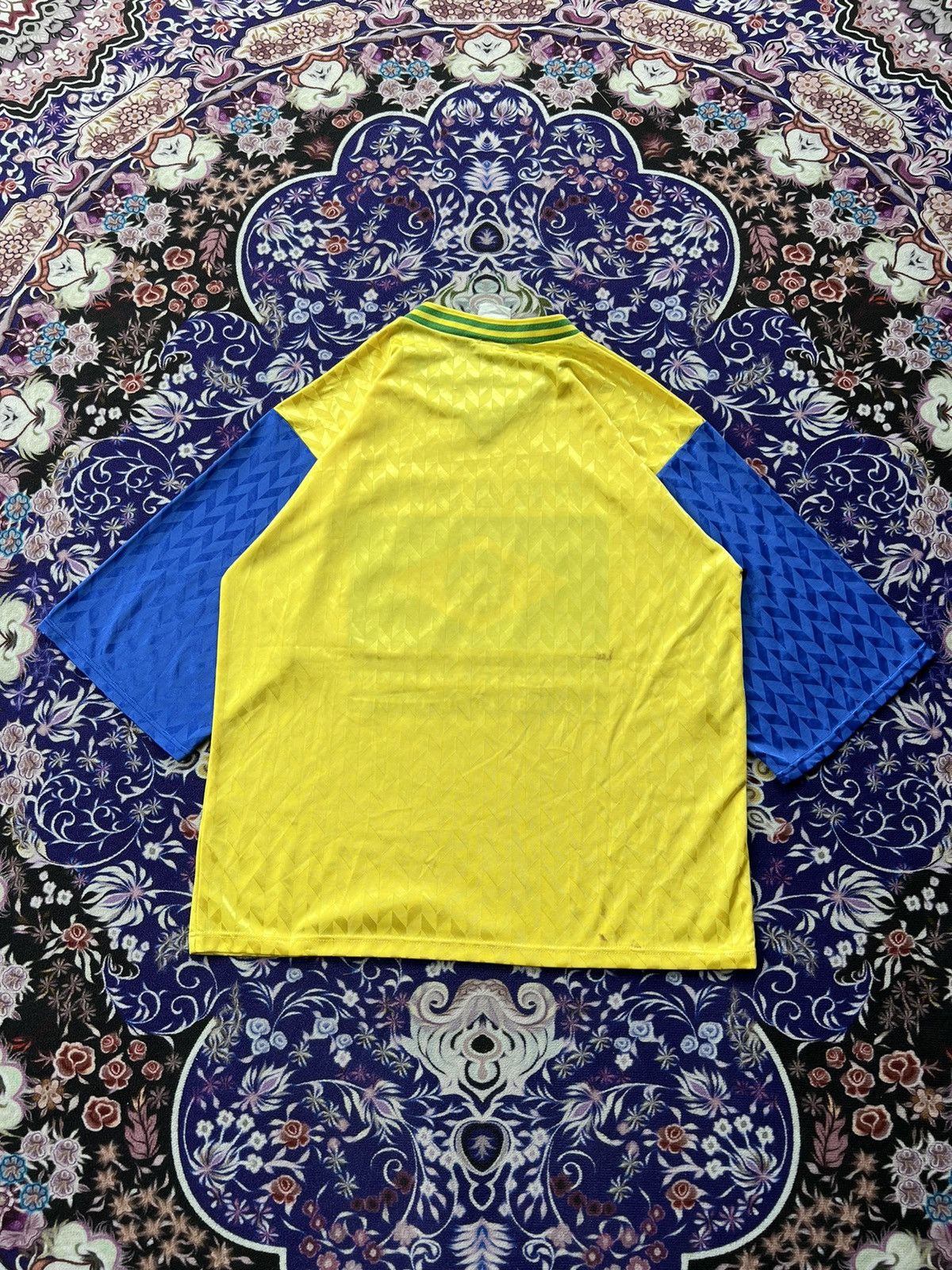 Vintage (XL) Vintage Brazil Supporter Officiel Retro Jersey Size US XL / EU 56 / 4 - 2 Thumbnail