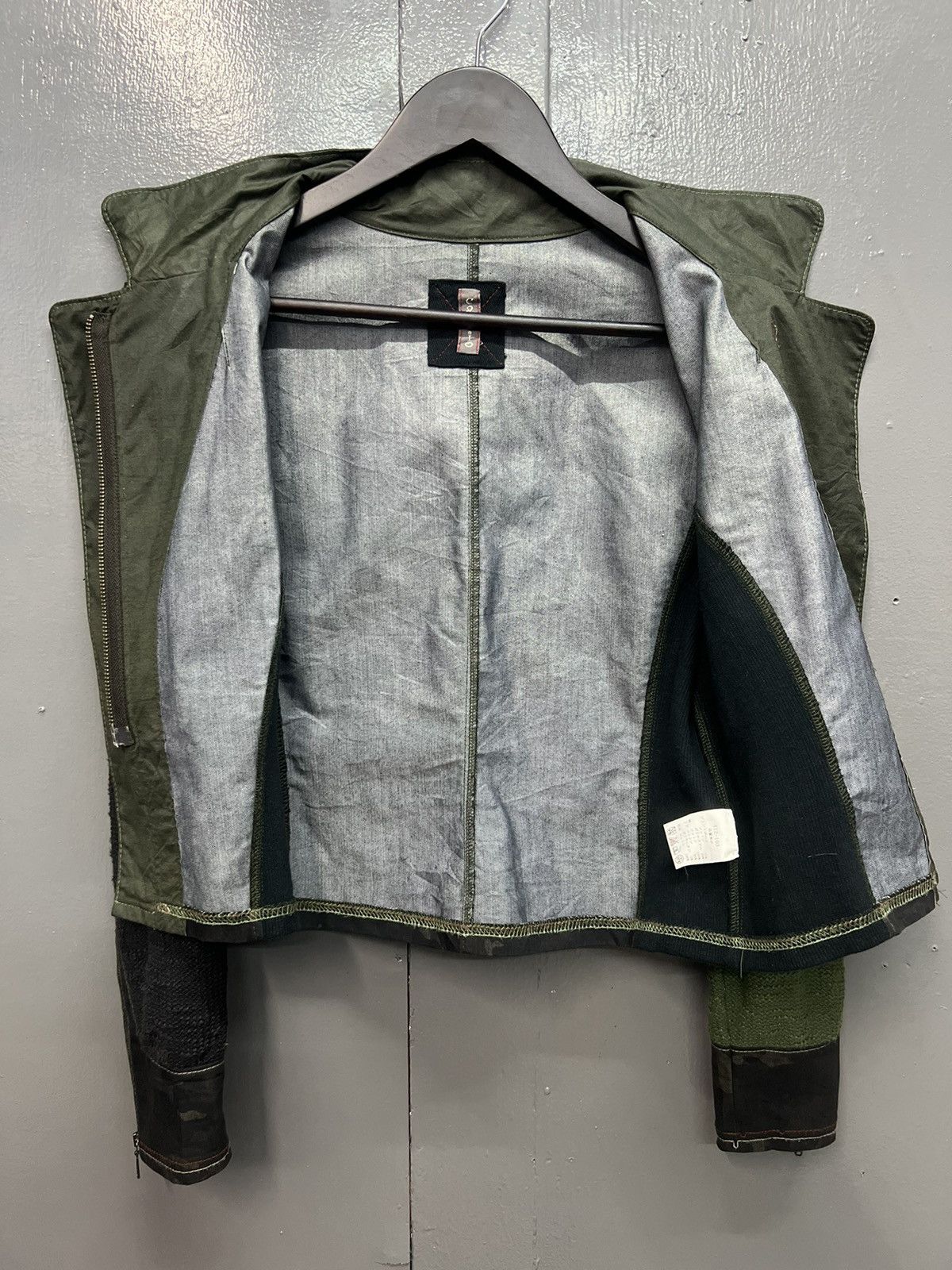 Japanese Brand 🔥CARAIO CAMO ZIPPER JACKET FOR WOMENS Size S / US 4 / IT 40 - 8 Thumbnail
