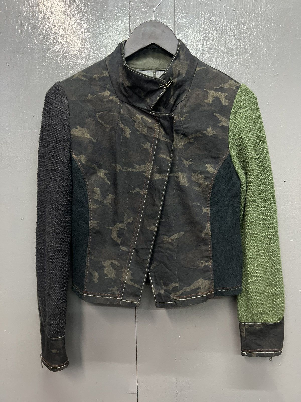 Japanese Brand 🔥CARAIO CAMO ZIPPER JACKET FOR WOMENS Size S / US 4 / IT 40 - 1 Thumbnail