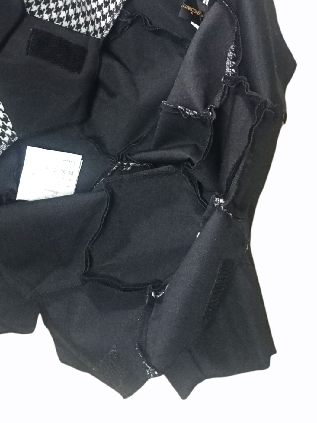 Comme des Garcons RARE 2PCS CDG BLACK FOOTBALL CHECK SKIRT 2008 sz s Size 27" / US 4 / IT 40 - 11 Thumbnail