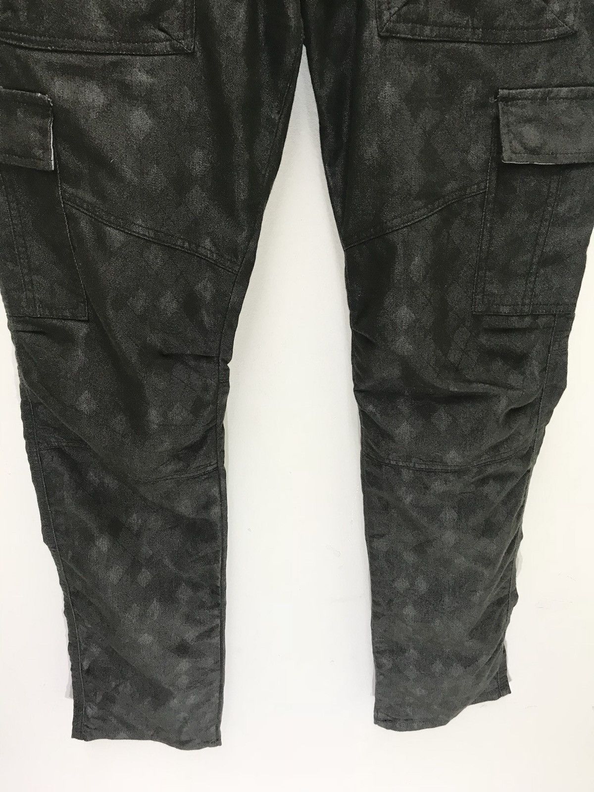Japanese Brand Japan Brand Semantic Design Cargo Slim Bush Tartan Plaid Size US 30 / EU 46 - 2 Thumbnail