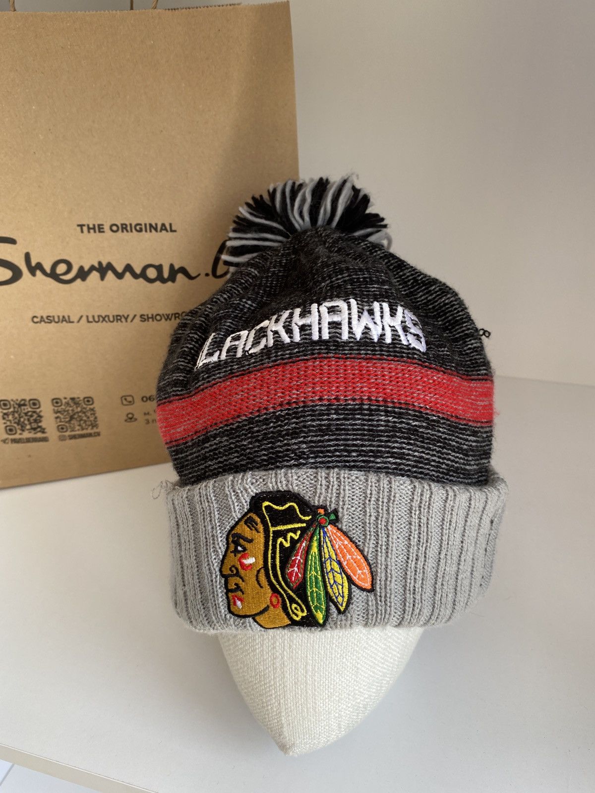 NHL × Reebok NHL Black Hawks Reebook beanie Size ONE SIZE - 1 Thumbnail