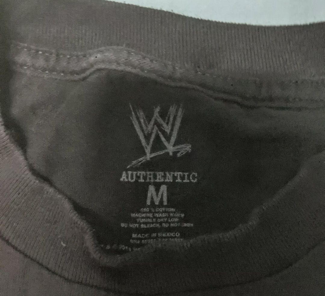 WWE WWE WWF The Rock Tee Size US M / EU 48-50 / 2 - 4 Thumbnail