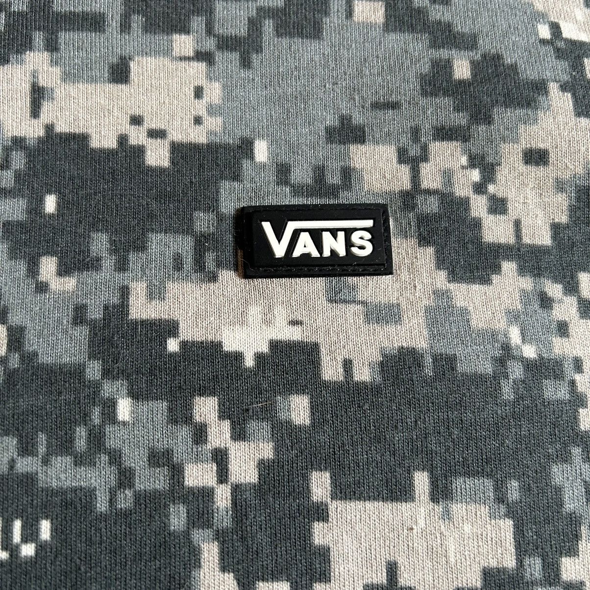 Vans × Wtaps 2018 WAFFLE LOVERS CLUB DiGiTAL CAMO L/S TEE RUBBER LOGO Size US L / EU 52-54 / 3 - 11 Thumbnail