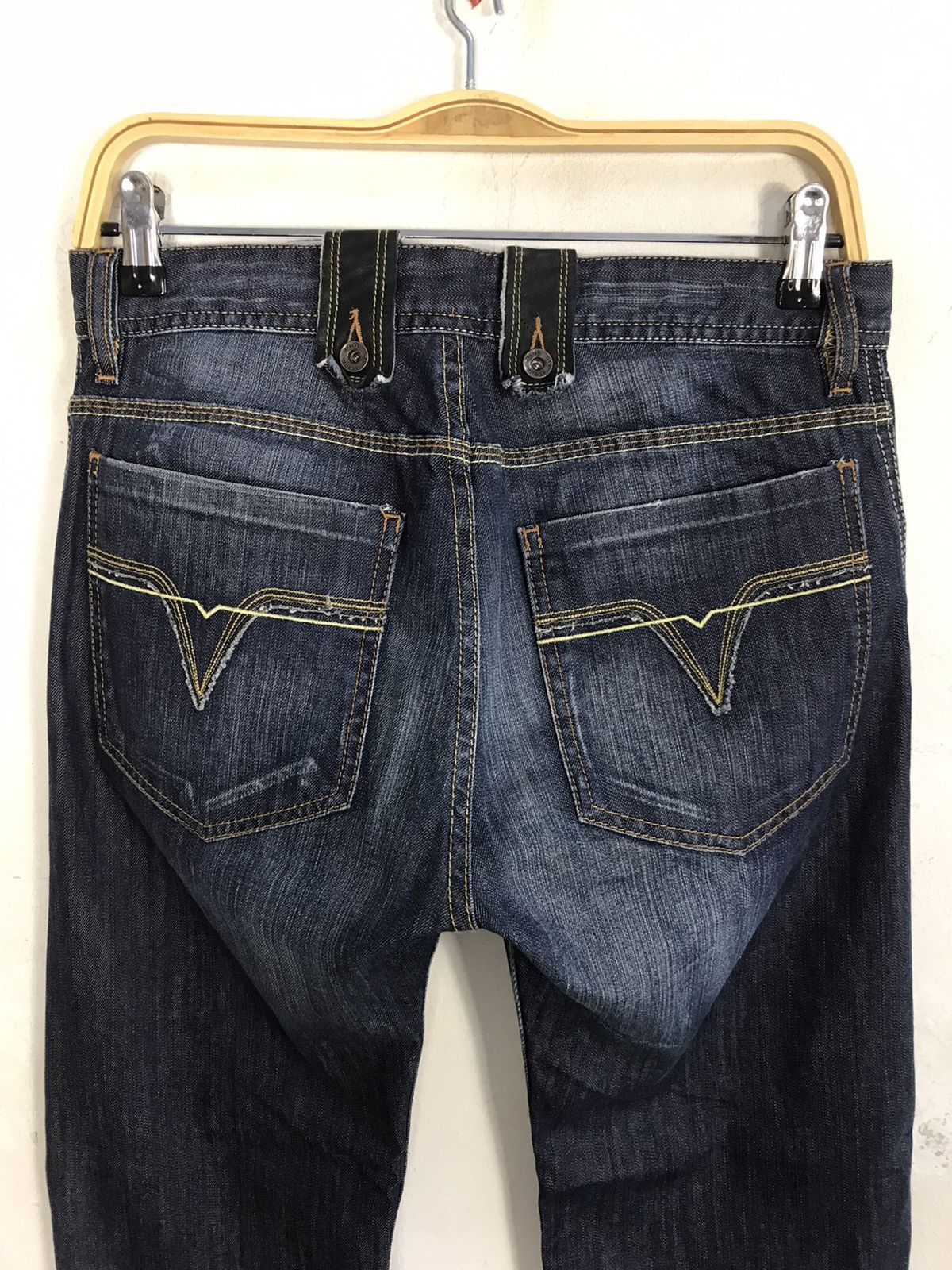 Diesel × Vintage Vintage Diesel Indigo Denim Jeans Size US 29 - 11 Thumbnail