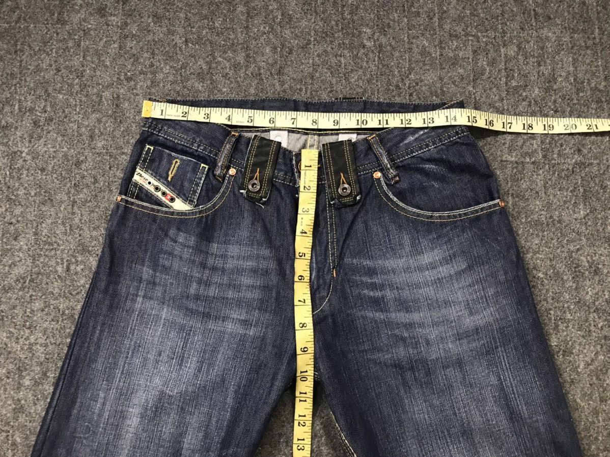 Diesel × Vintage Vintage Diesel Indigo Denim Jeans Size US 29 - 18 Thumbnail