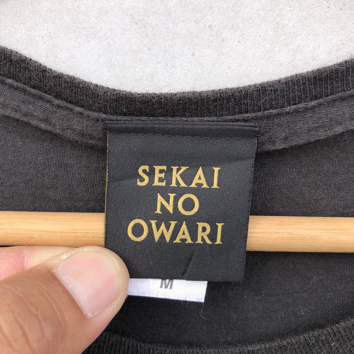 Band Tees RARE🔥 Sekai No Owari (Pop Band) Size US M / EU 48-50 / 2 - 2 Thumbnail