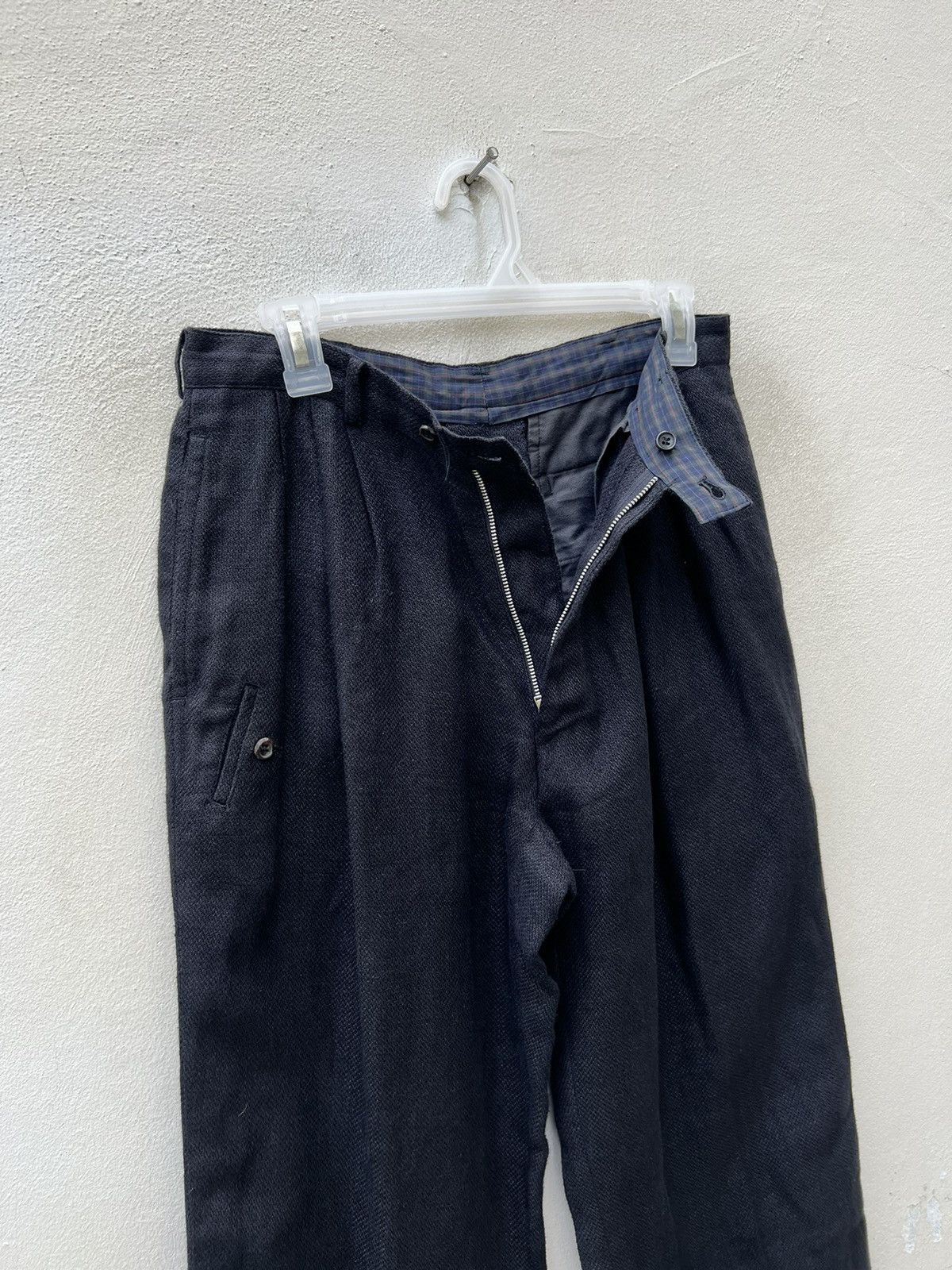 Japanese Brand × Mademoiselle Non Non × Vintage Vintage Papas Japan Thick Black Linen Trouser Pant Size US 29 - 4 Thumbnail