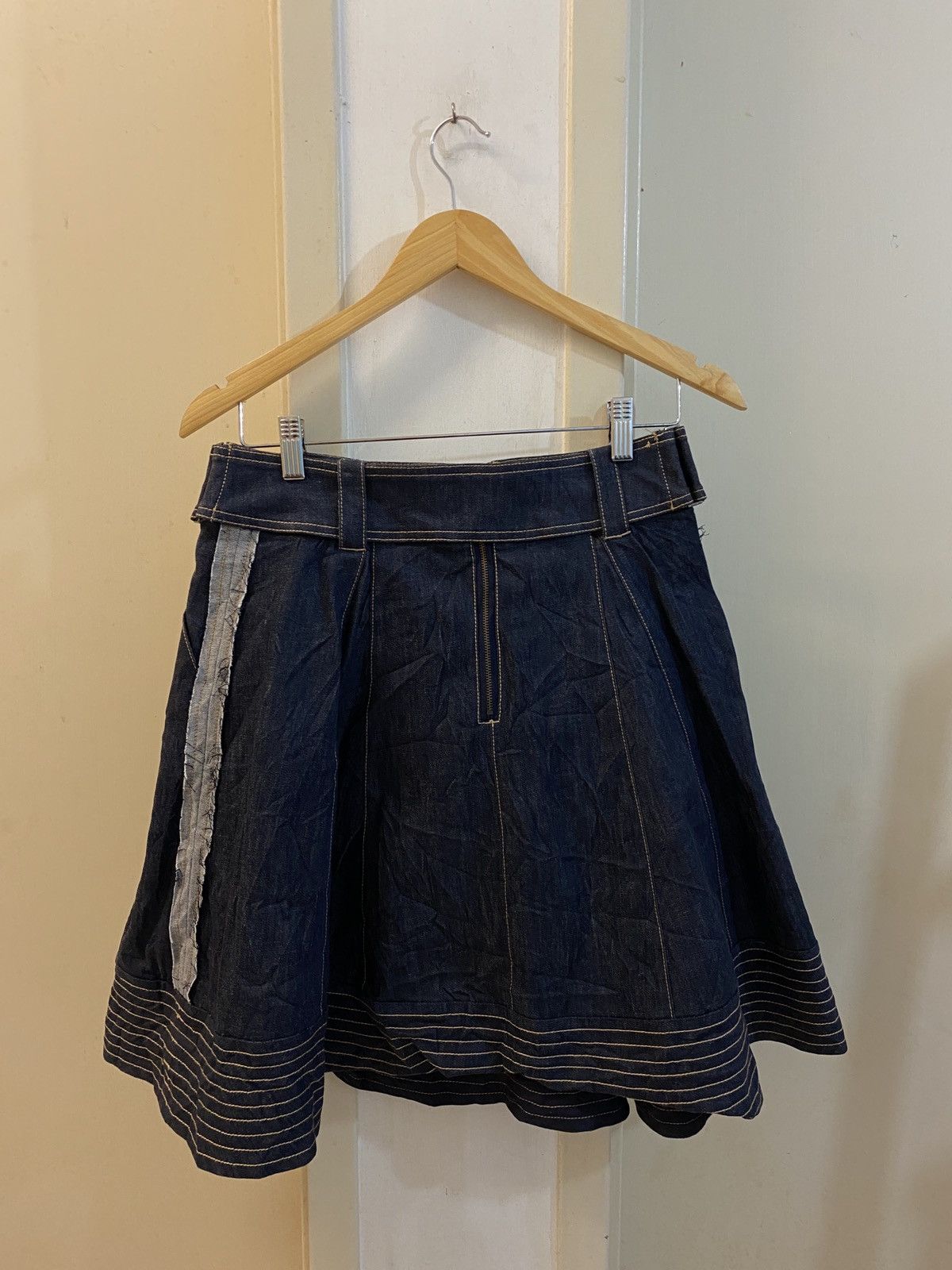 Lanvin Lanvin denim skirt Size 27" / US 4 / IT 40 - 2 Thumbnail