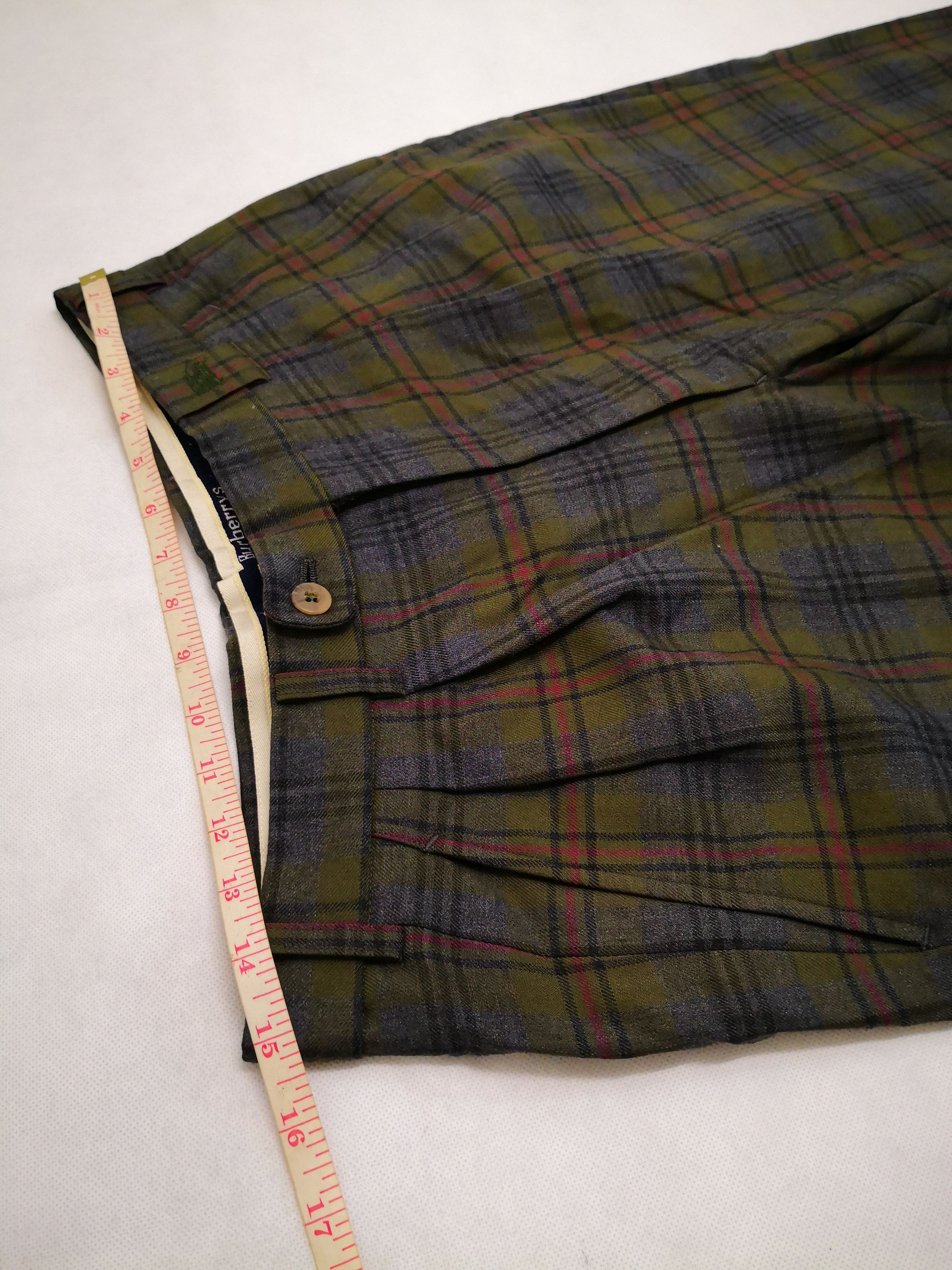 Burberry Vintage burberry wool checkered trousers Size US 30 / EU 46 - 7 Thumbnail