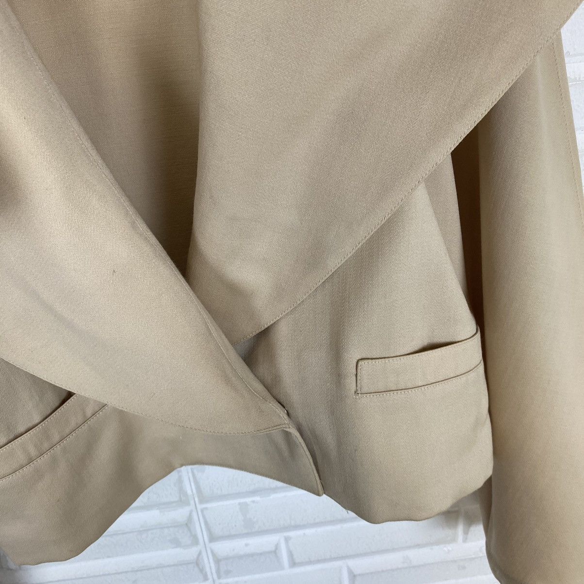 Thierry Mugler ☀️Nice design Thierry Mugler cropped jacket Size M / US 6-8 / IT 42-44 - 7 Thumbnail