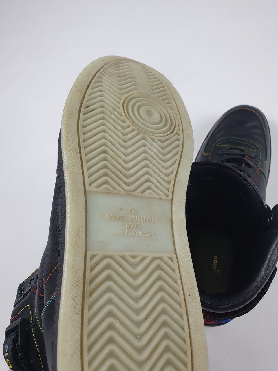 Louis Vuitton Louis Vuitton Calfskin Hi-Top Sneakers Size US 11 / EU 44 - 9 Thumbnail