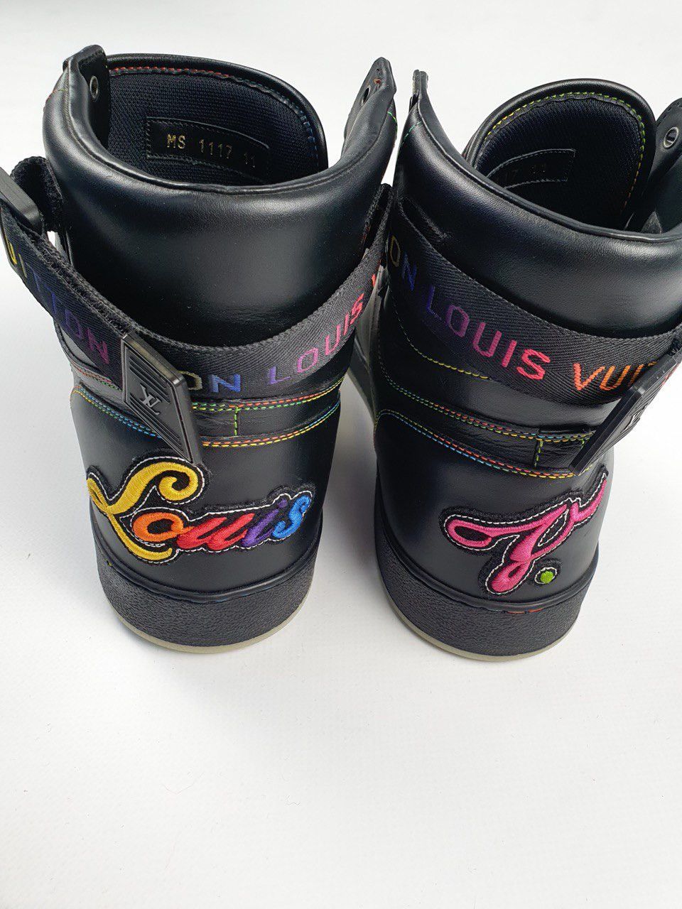 Louis Vuitton Louis Vuitton Calfskin Hi-Top Sneakers Size US 11 / EU 44 - 4 Thumbnail